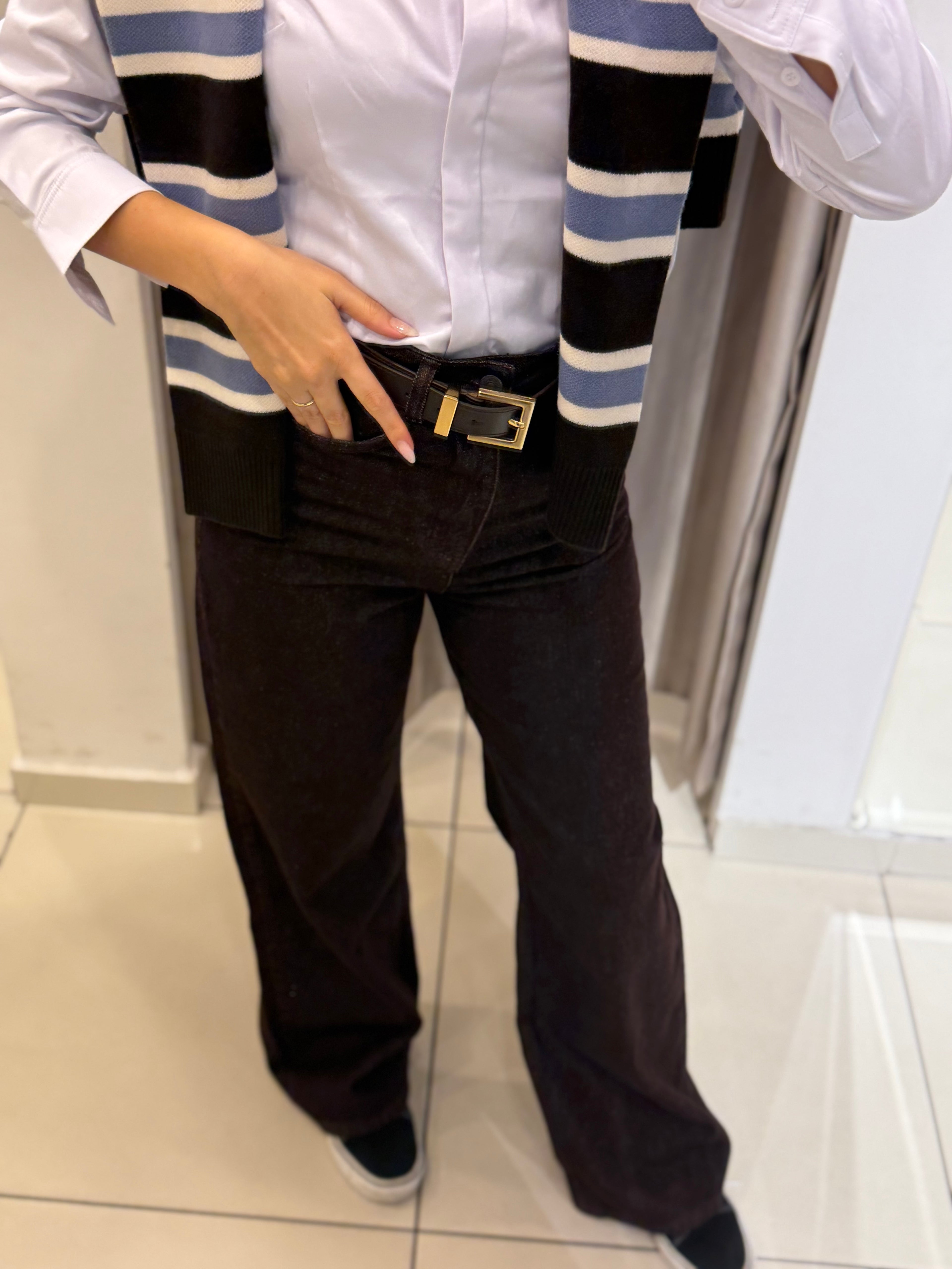 Lacivert jean